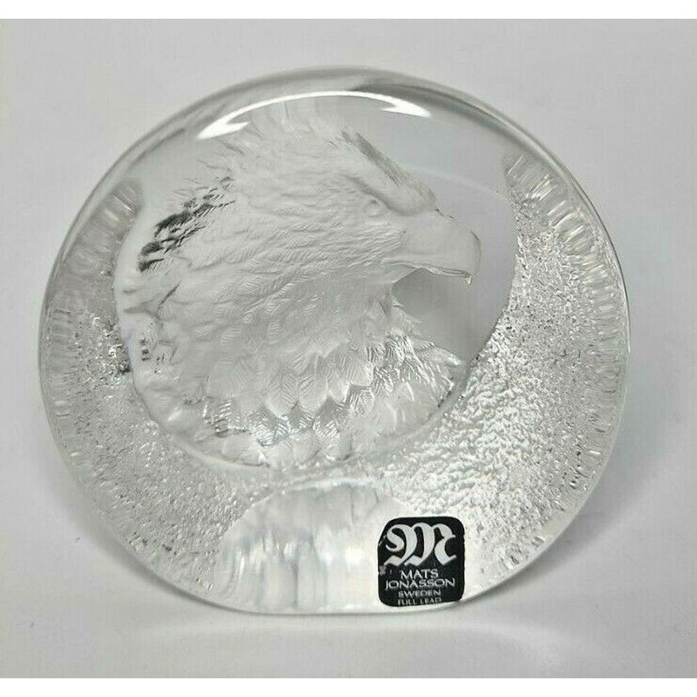 Mats Jonasson Crystal Small Eagle Head Paperweight 3” U92